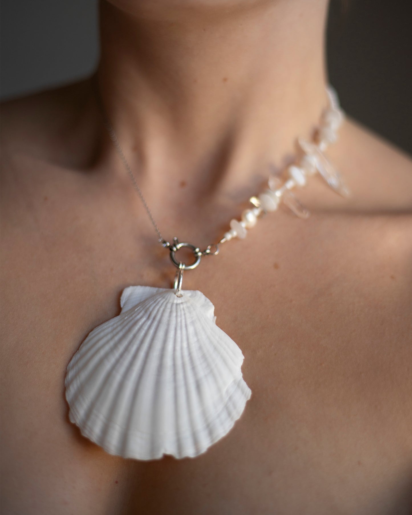 Juliet Silver Shell Necklace With Moonstone Pearl + Quartz