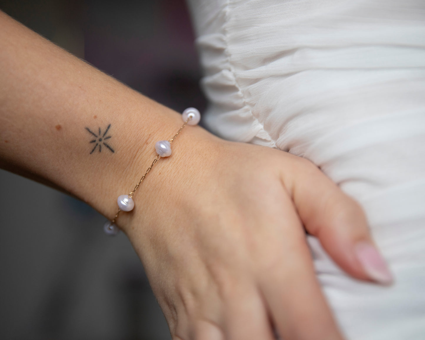 Nelli Freshwater Pearl Look Gold Bracelet