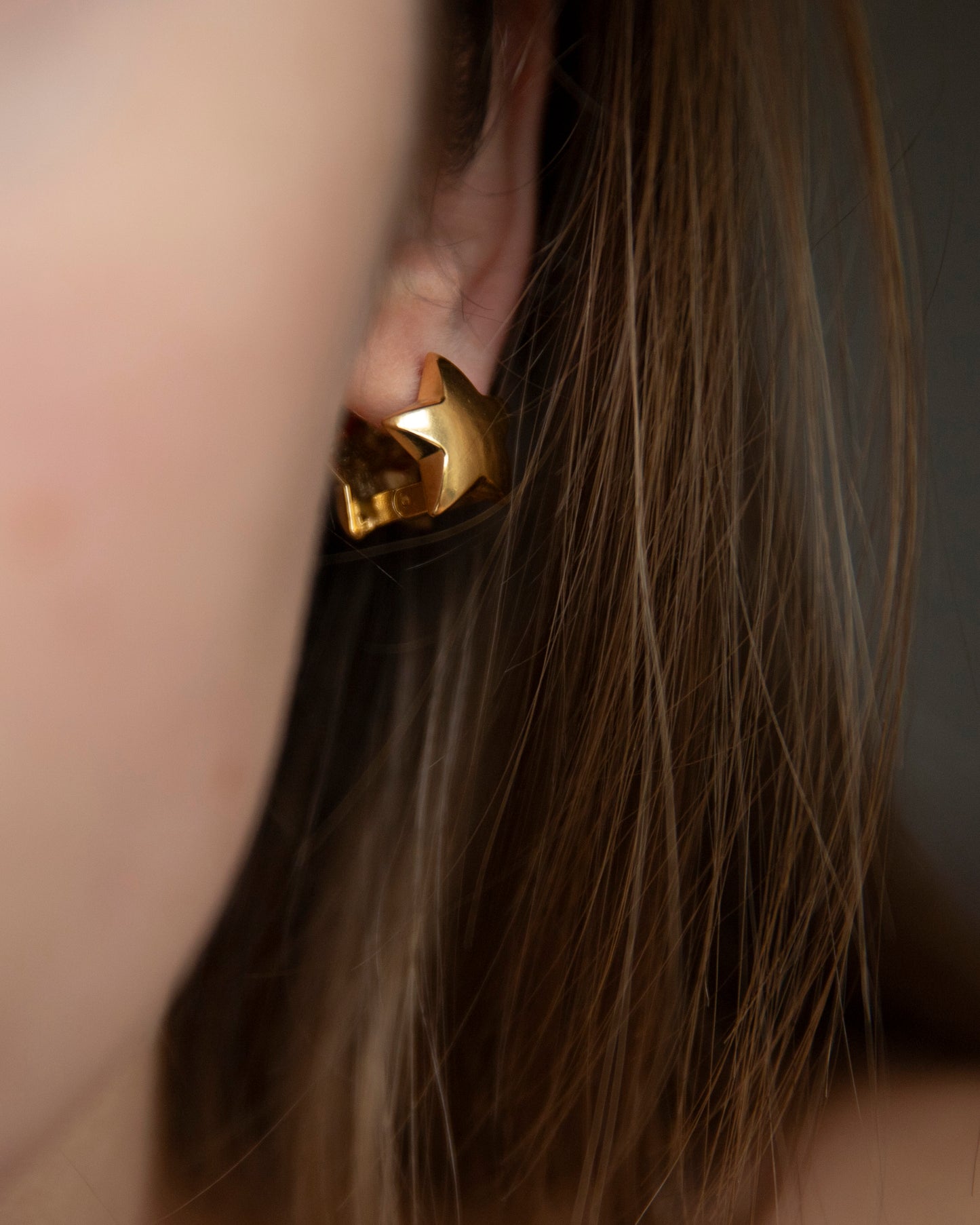 Simmi Gold Star Chunky Hoop Earrings