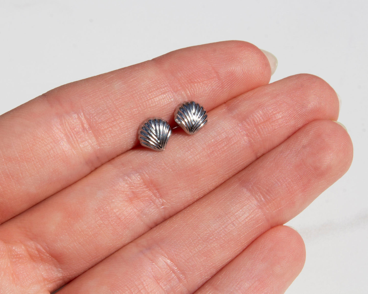 Kayla Silver Shell Stud Earrings